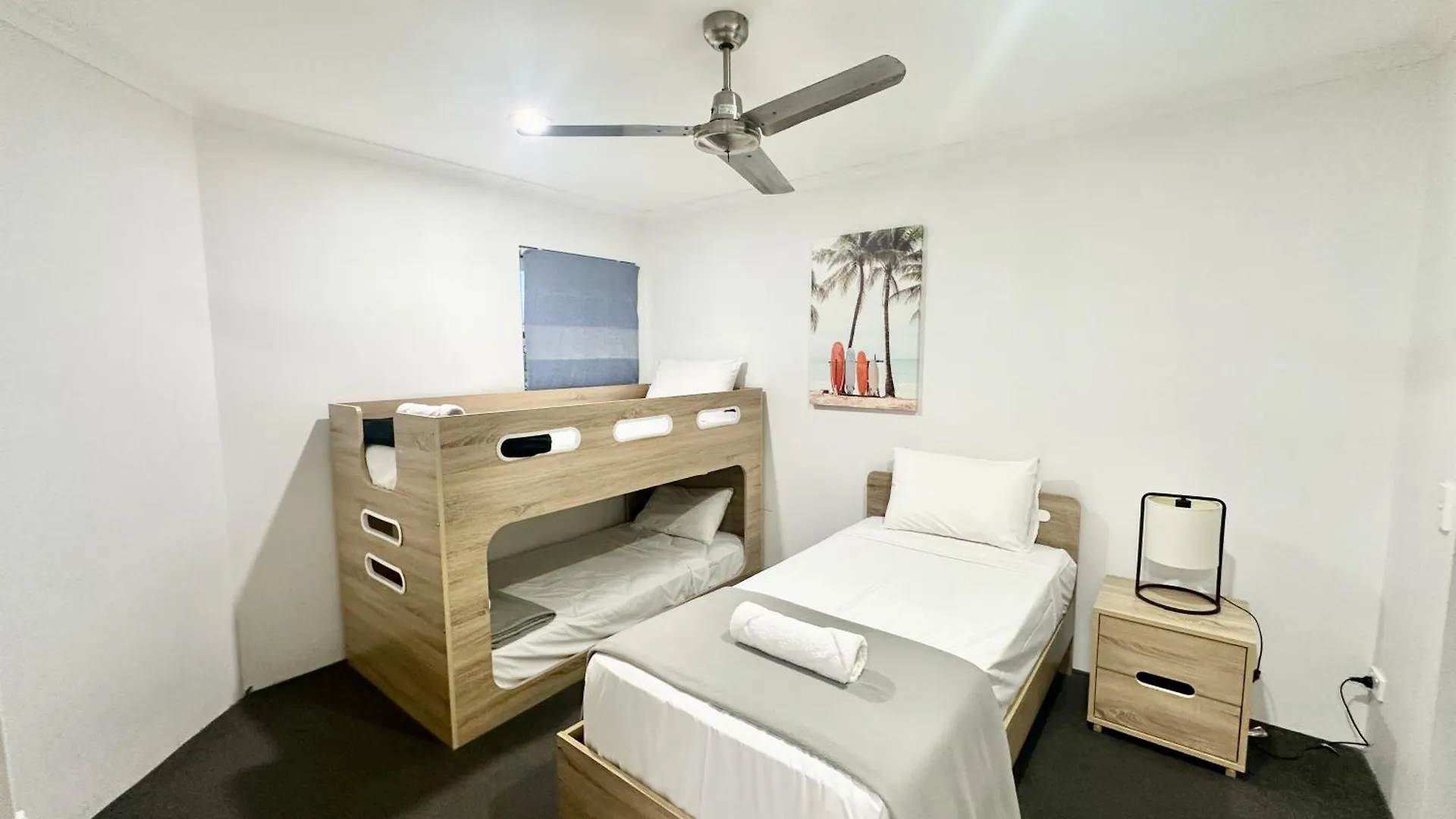 Diamond Beach 42 Gold Coast 0*,  Austrália